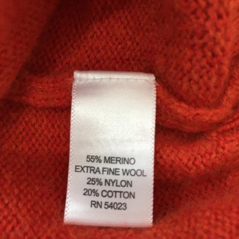 Banana Republic Merino Wool & Cotton Crew Neck Long Sleeve Tight Knit Sweater